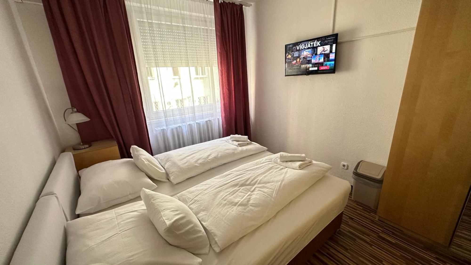 Hermina Apartmanok Westend Budapest Exterior photo