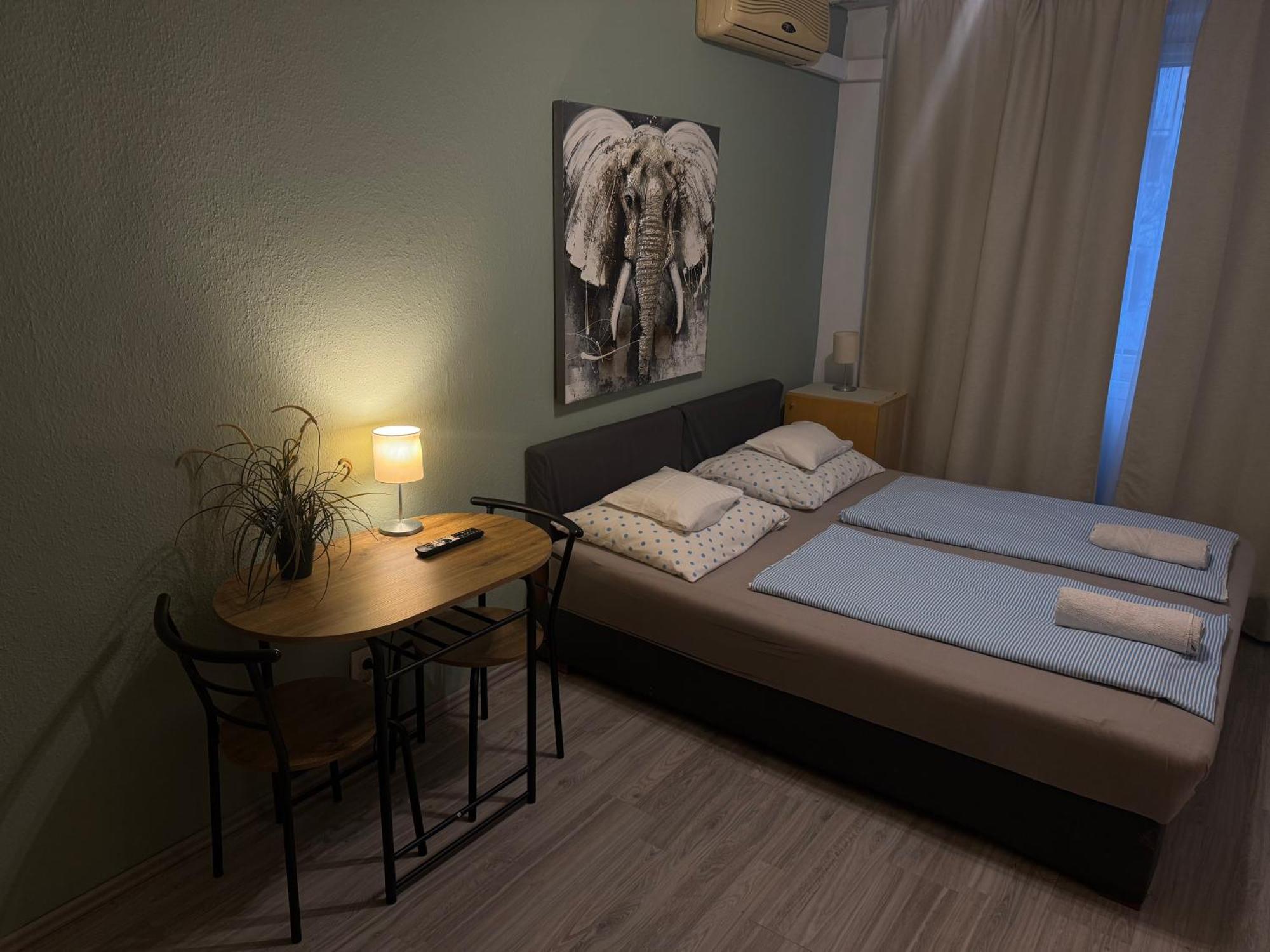 Hermina Apartmanok Westend Budapest Exterior photo